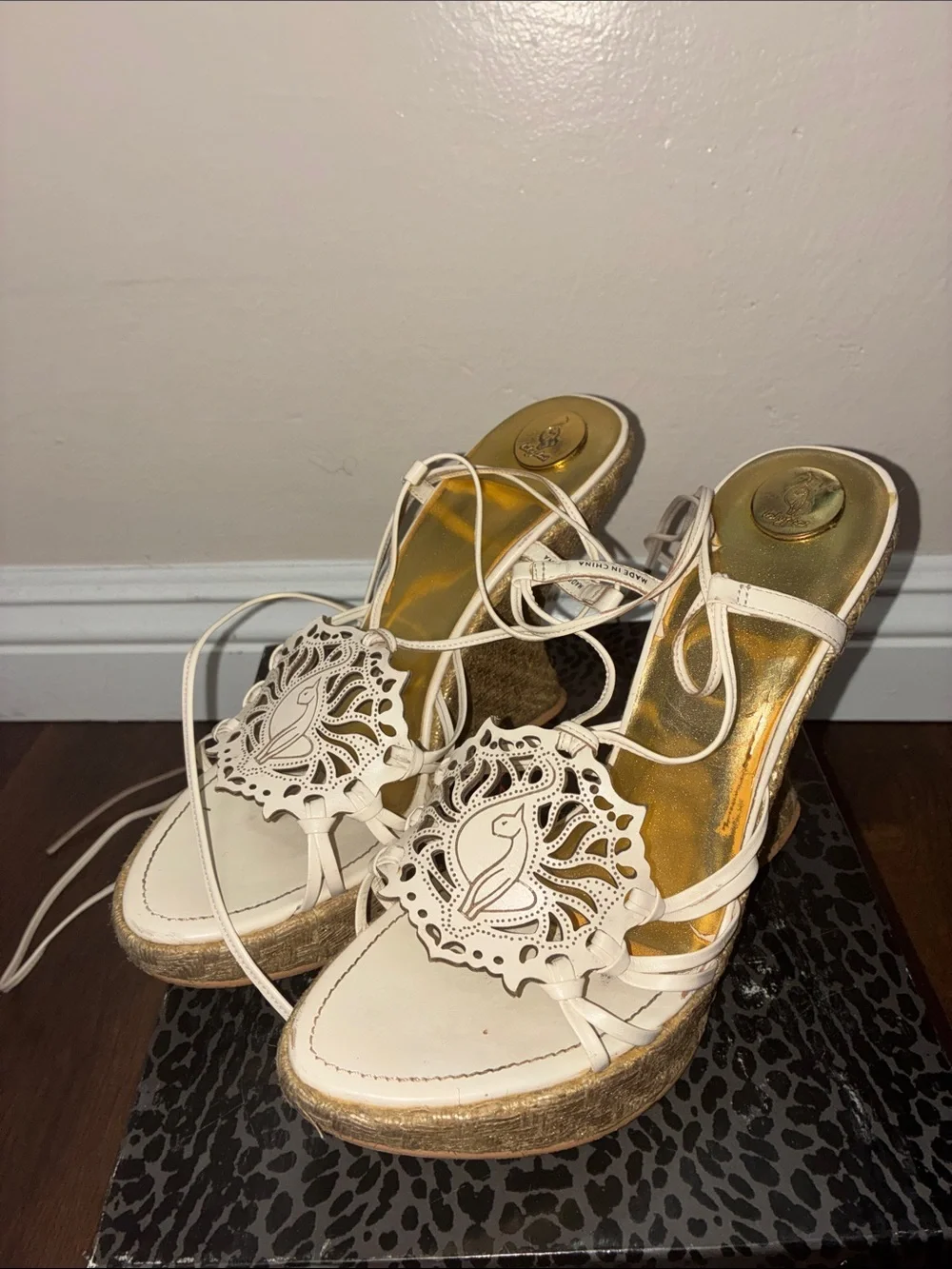 Y2K Baby Phat White Lace-Up Platform Wedge Sandals Espadrilles Wrap around 8.5
